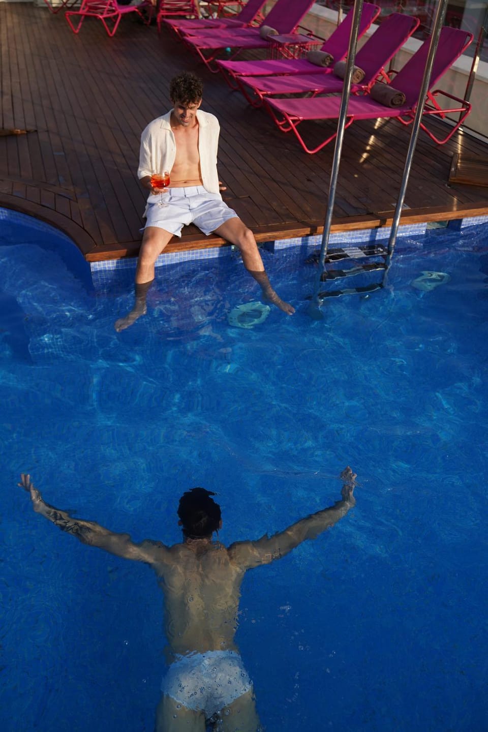 Swimming pool