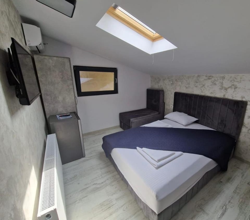 NeverseaBlack Sea Bed and Breakfast in Constanta