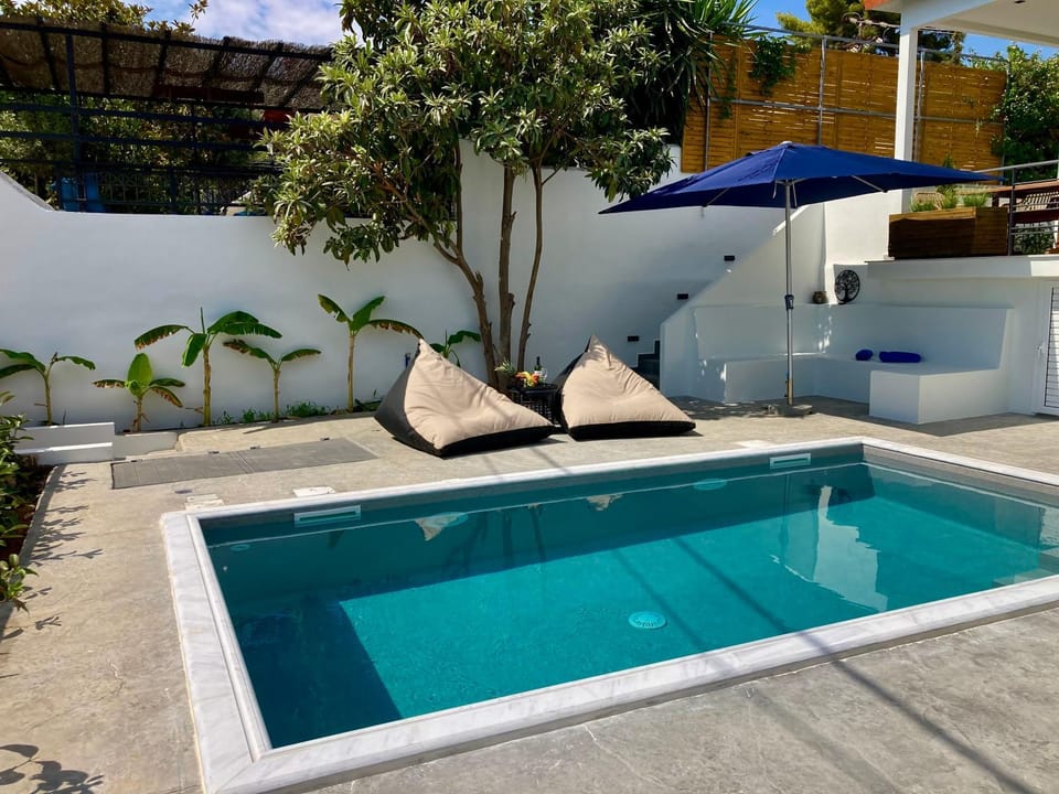 Sohodream House in Decentralized Administration of Attica