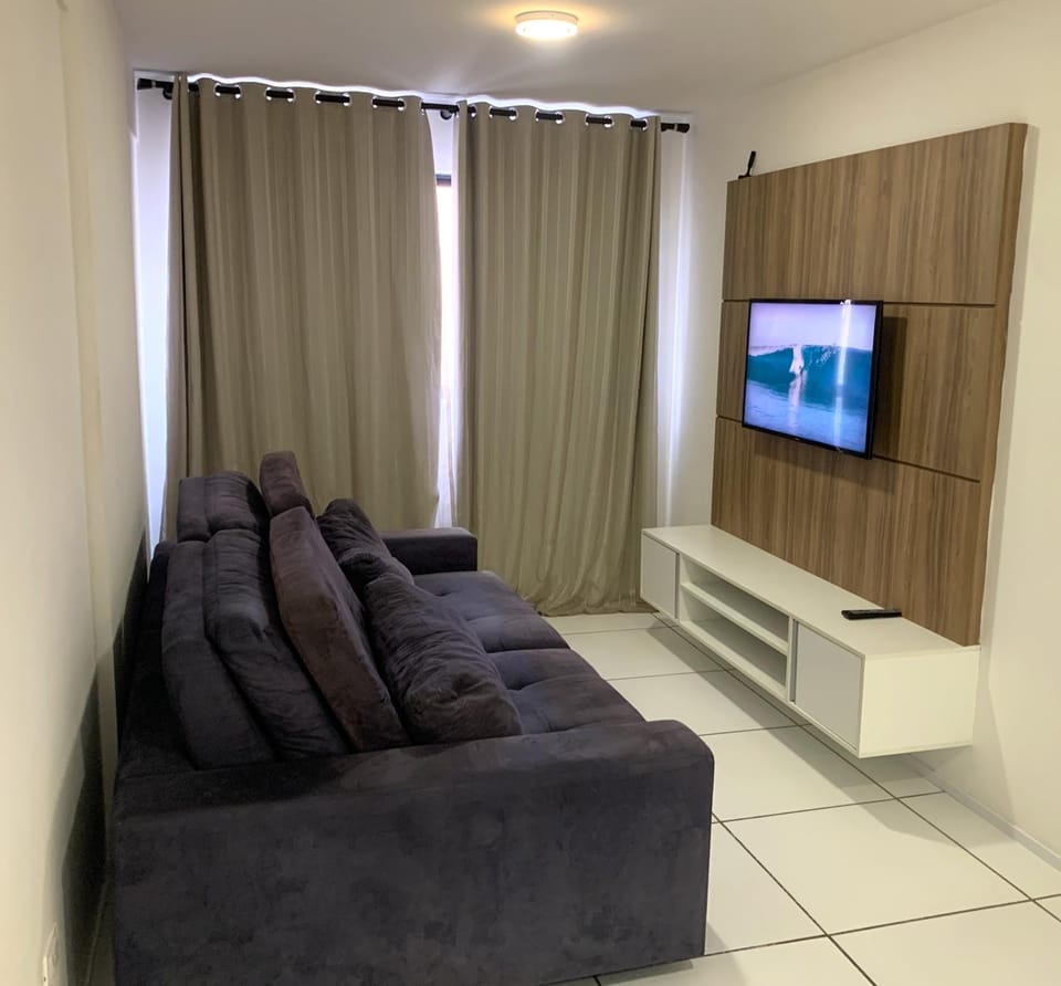 TV and multimedia, Living room, Evening entertainment