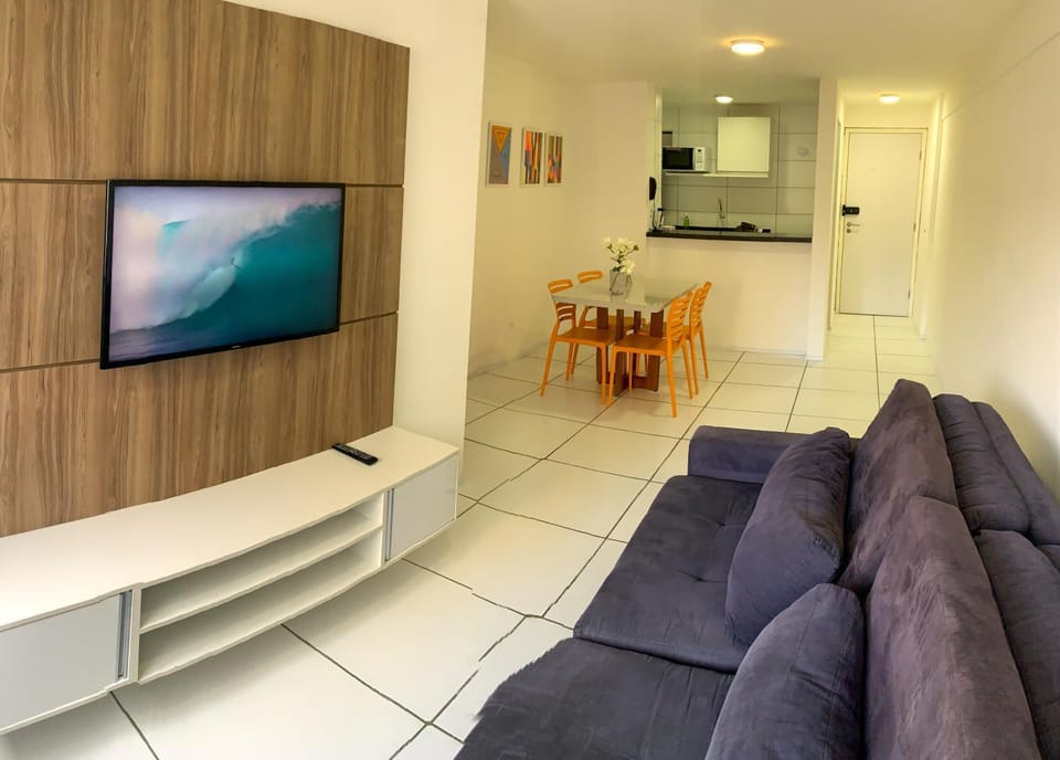 Communal lounge/ TV room, TV and multimedia, Kitchen or kitchenette, Living room, Dining area, Evening entertainment