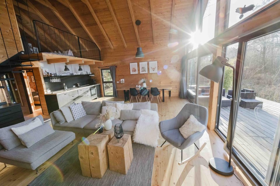 Kitchen or kitchenette, Living room, Seating area