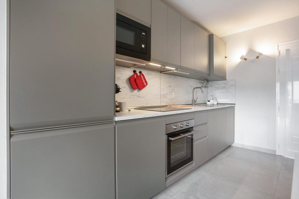 Kitchen or kitchenette, Living room