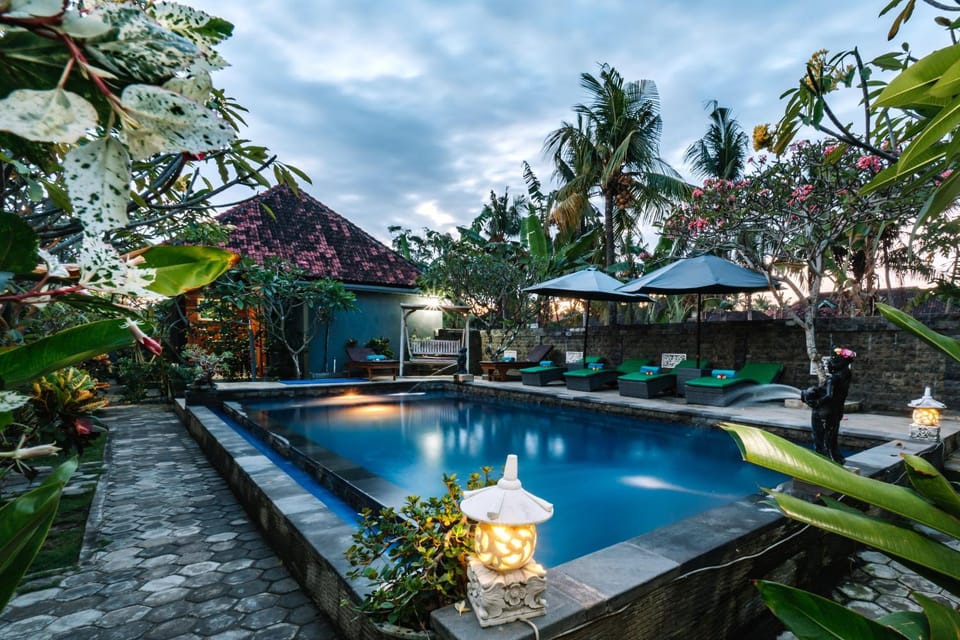 Pool view, Swimming pool, Swimming pool