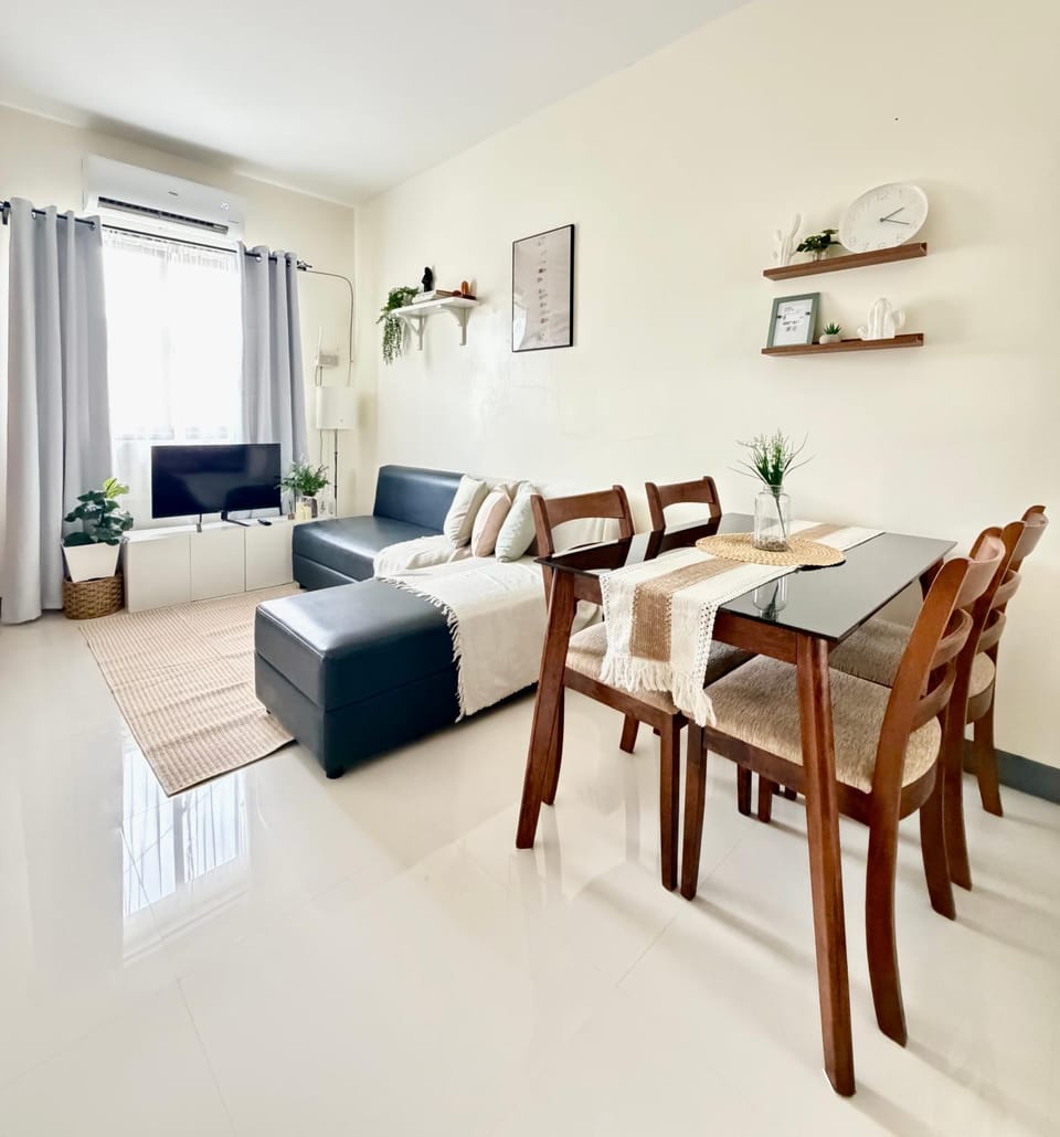 Staycation Calaca Apartment in Calabarzon