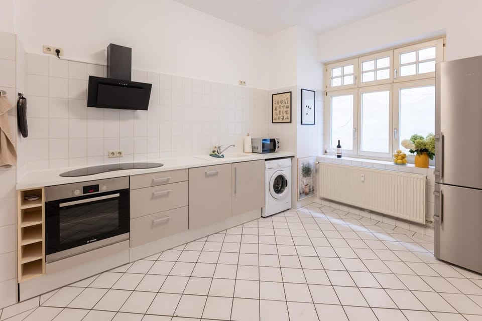 Communal kitchen, kitchen