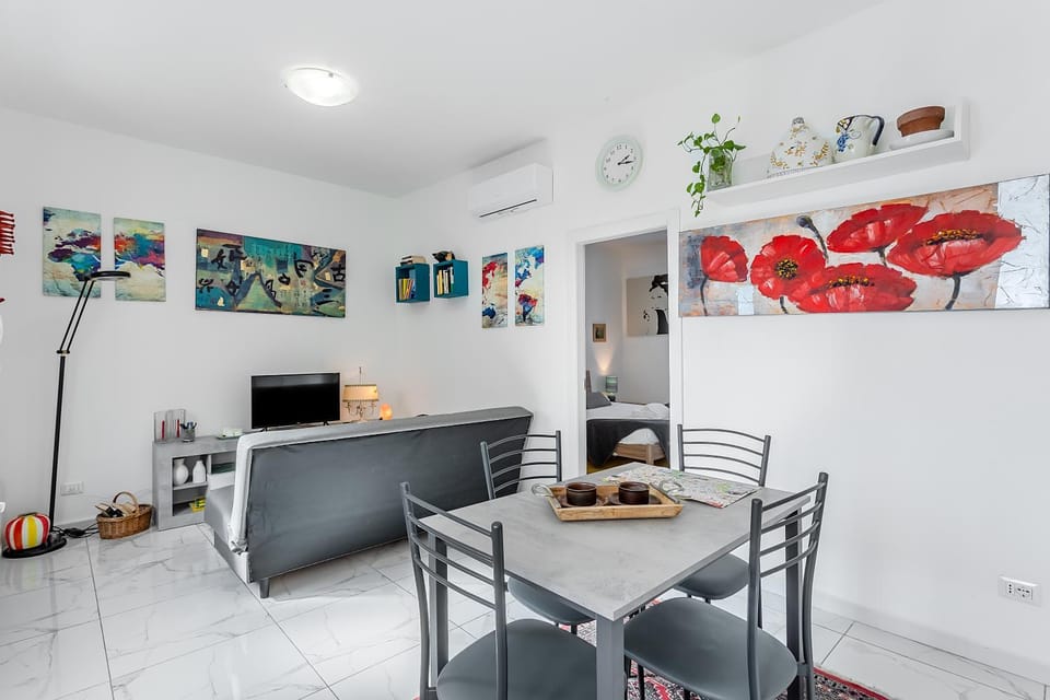 LA CASETTA NELLA MACCHIA di BENEDETTA Apartment in Rome