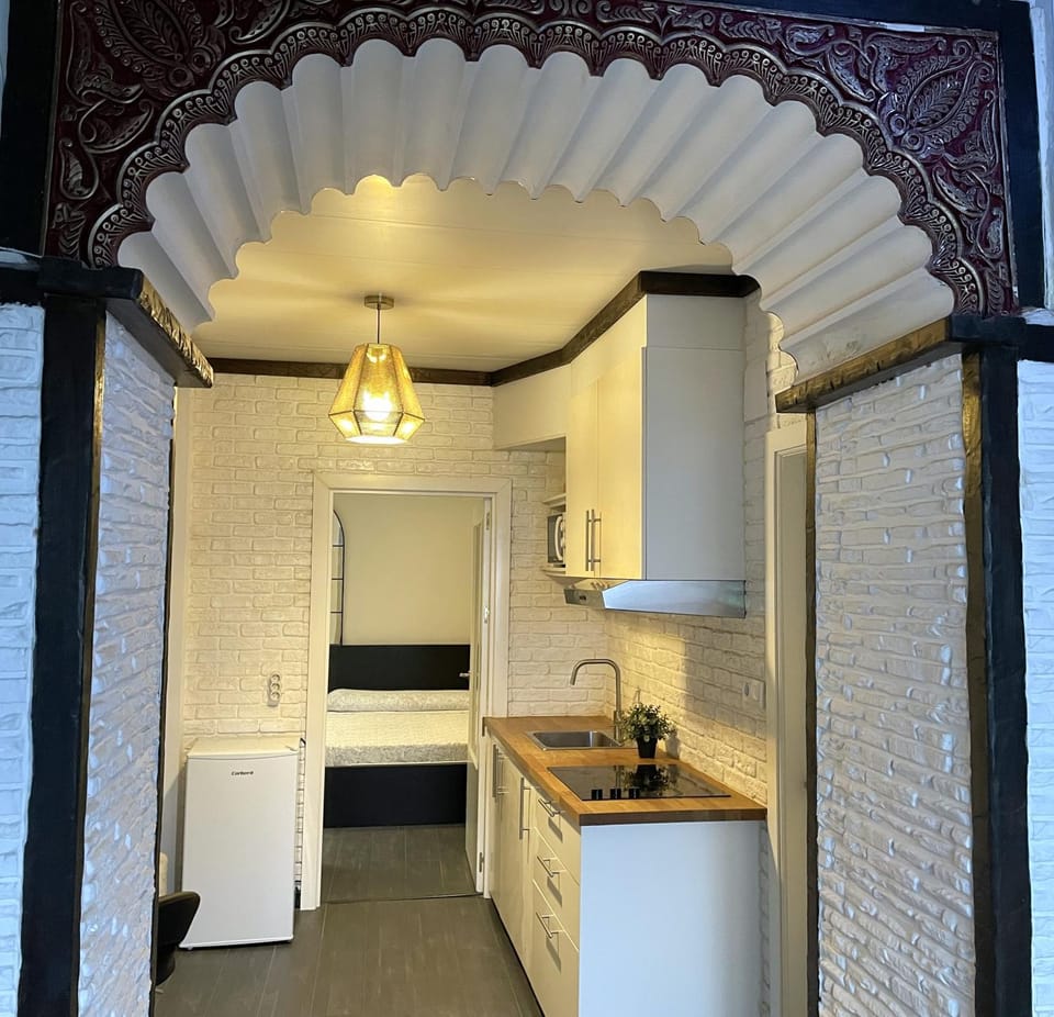 Kitchen or kitchenette, stove