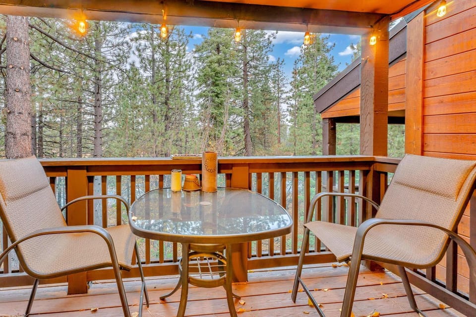 Tahoe Condo Near Skylandia Beach House in Dollar Point