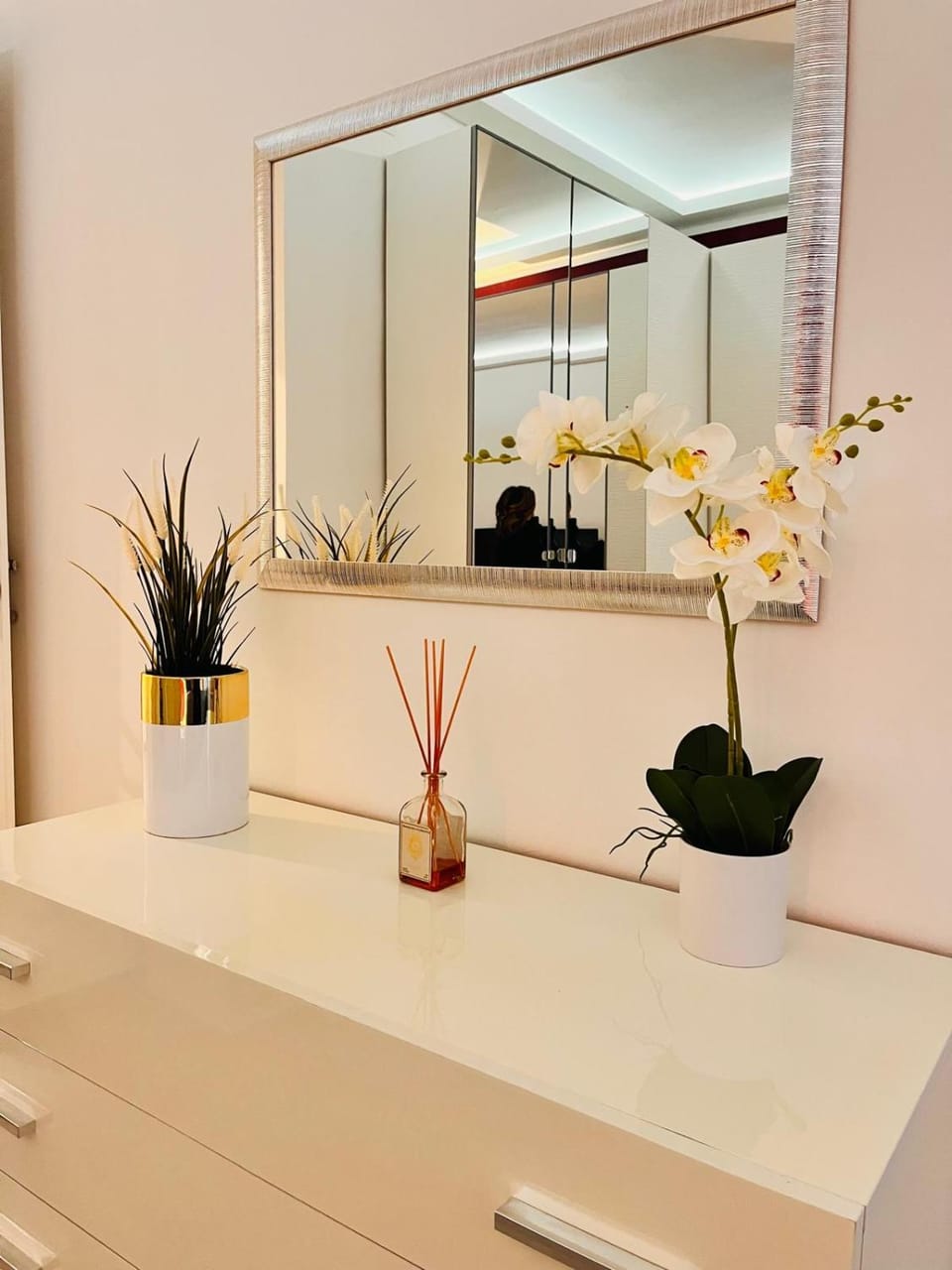 Beautiful three-room apartment in the historic center Apartment in Intra