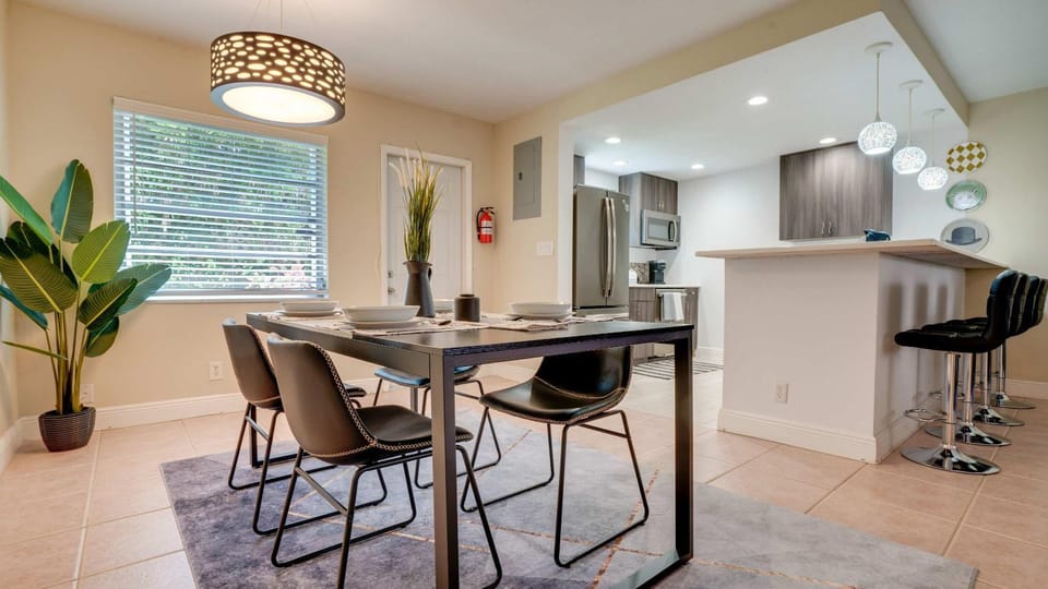 Serene 1BR Haven Fort Lauderdale Apartment in Fort Lauderdale