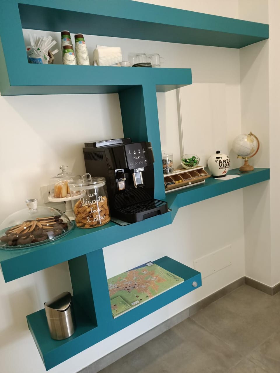 Food and drinks