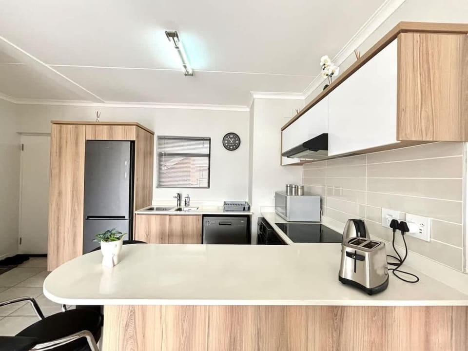 The Pearl Apartment in Dolphin Coast