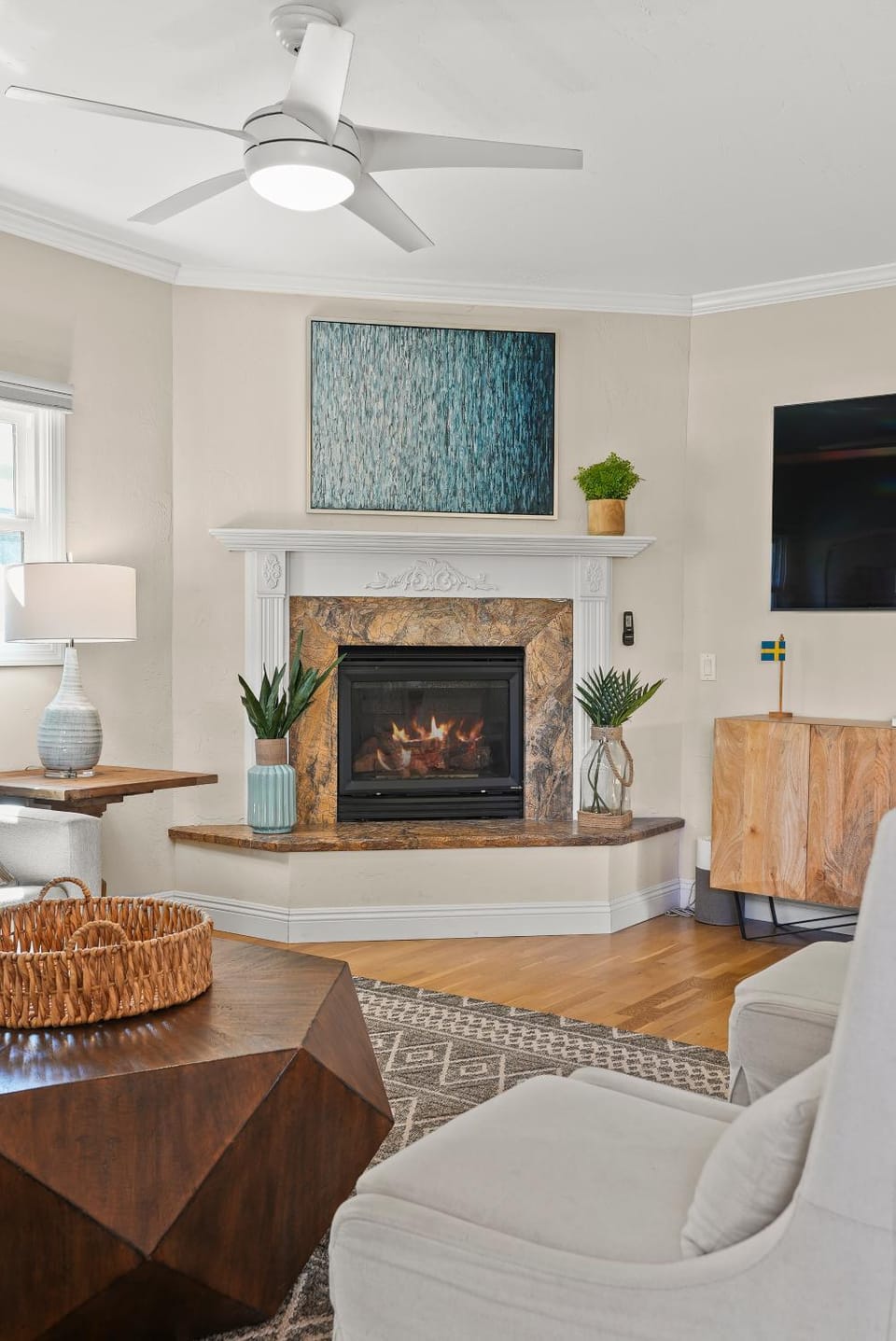 Lovely home with backyard oasis & great WiFi - walk to La Jolla Village, dogs OK House in La Jolla