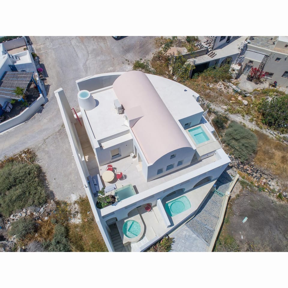 Atria Suites Apartment in Santorini