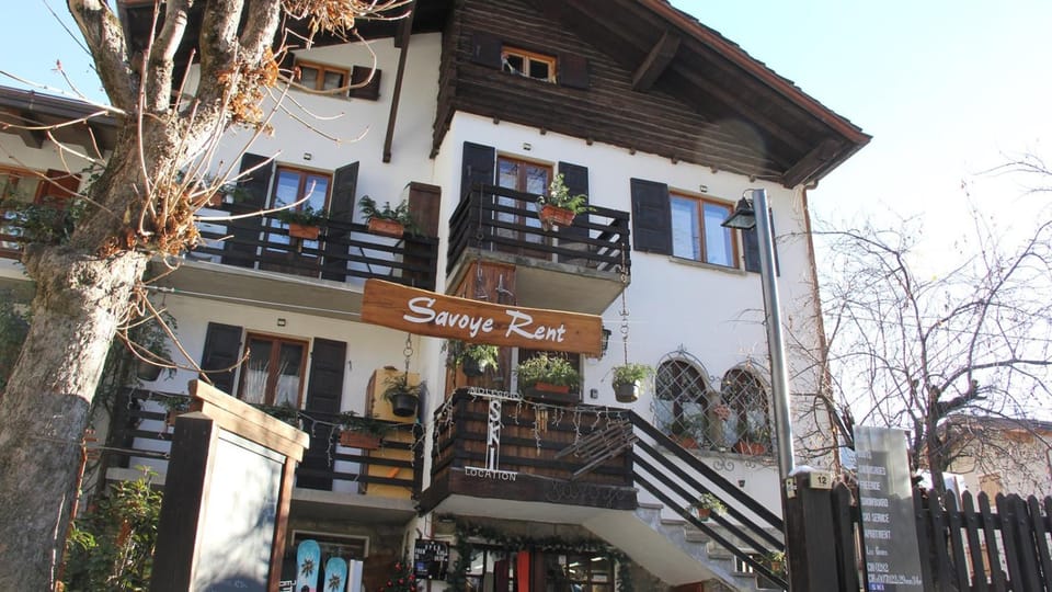 Apartment Les Guides Apartment in Courmayeur