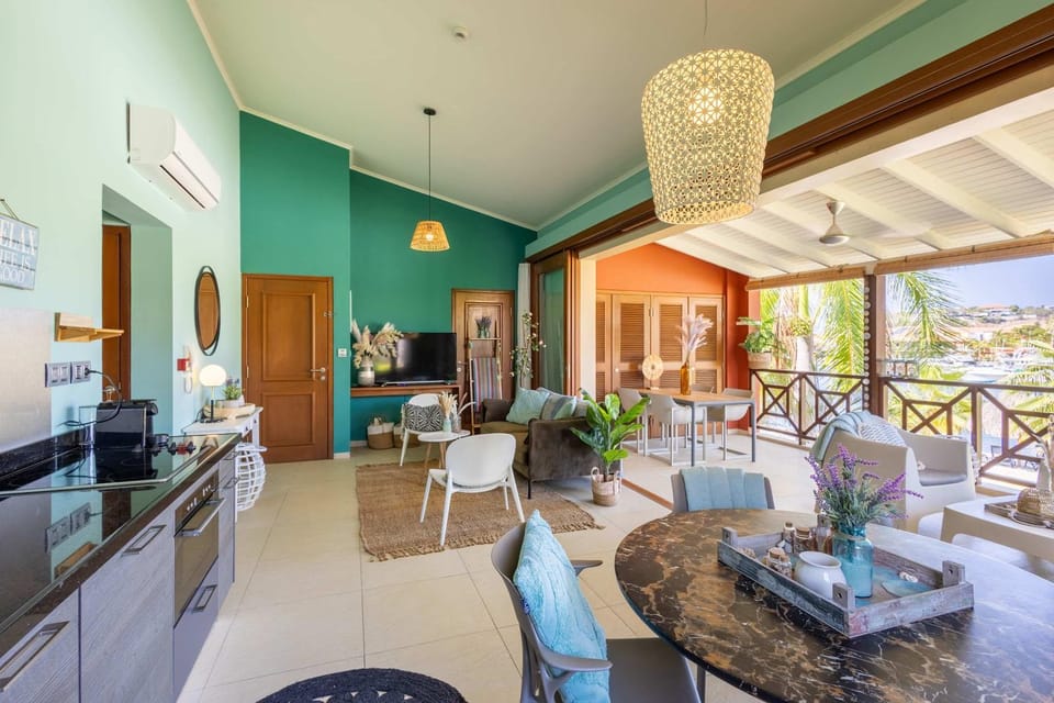 Stylish Apartment with Pool Near Jan Thiel Beach Apartment in Jan Thiel