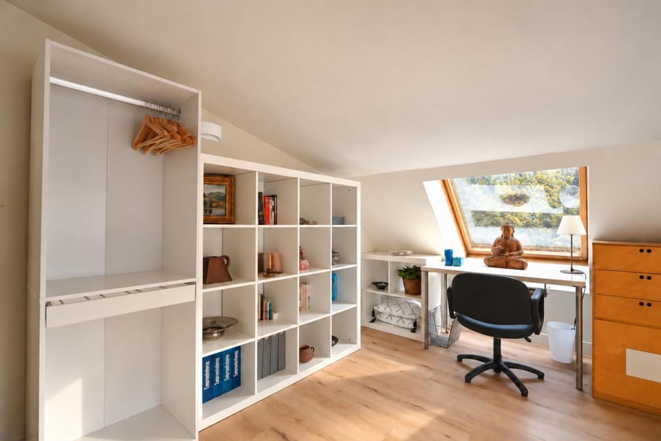 Dúplex Artístico con Terraza I 10 min del Centro I AndStay Apartment in Andorra