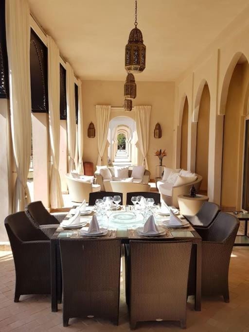 Patio, Balcony/Terrace, Dining area