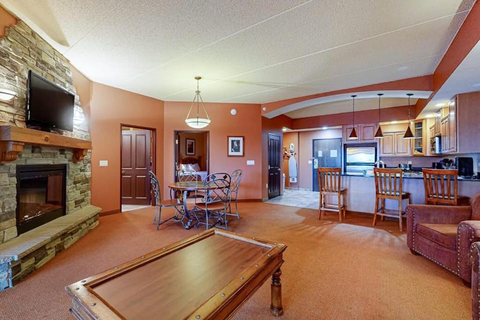 Chula Vista Condo #2402 House in Wisconsin Dells