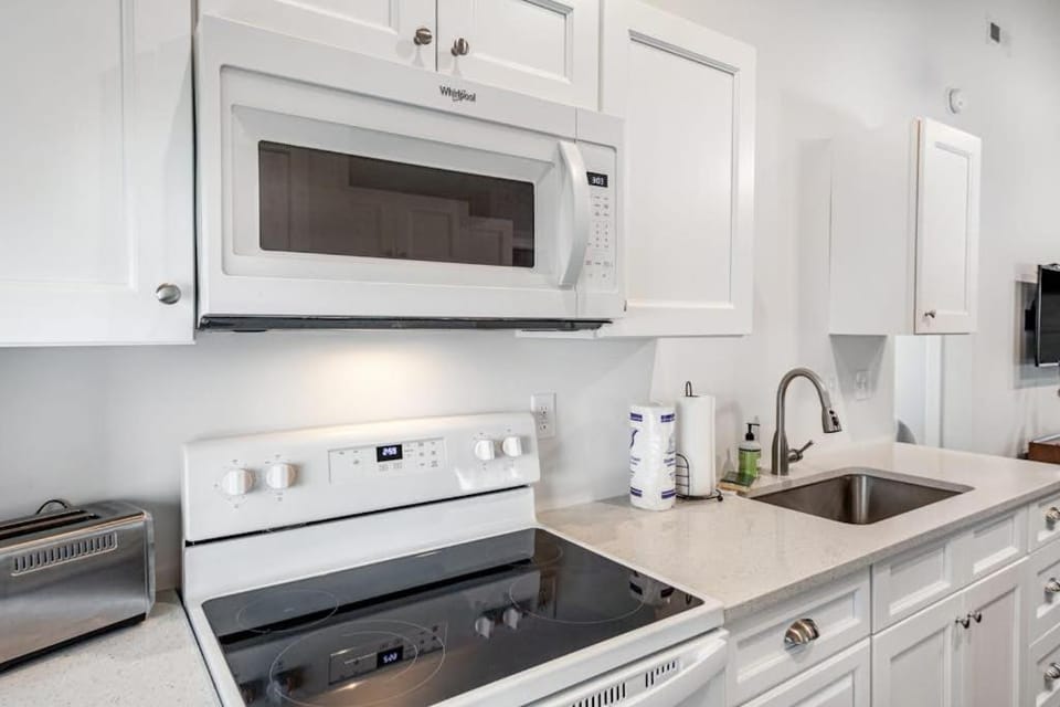 Town of Rehoboth Beach - 46 Delaware Ave, Unit C House in Rehoboth Beach