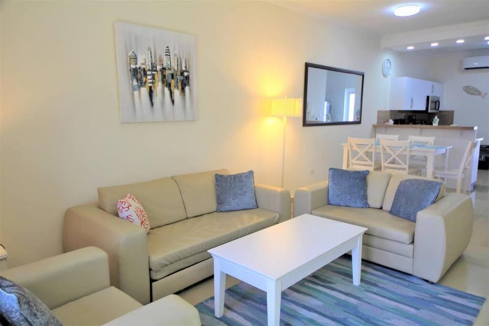 Aruba Breeze Condo A5 House in Noord