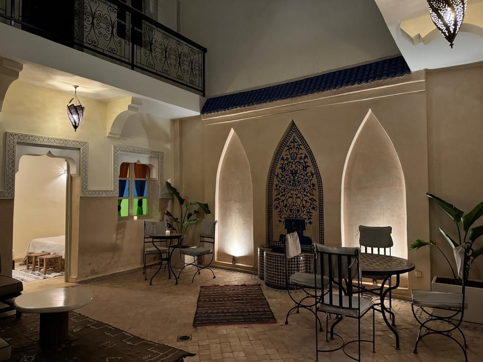 Patio, Living room, Seating area, Dining area