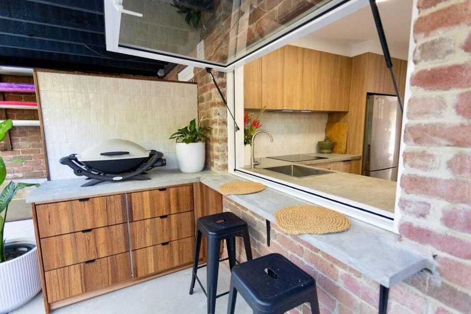 BBQ facilities, Kitchen or kitchenette, Dining area