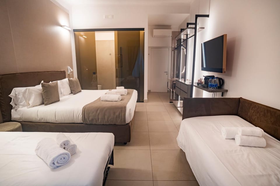 Cicerone's Luxury Suites Bed and Breakfast in Rome