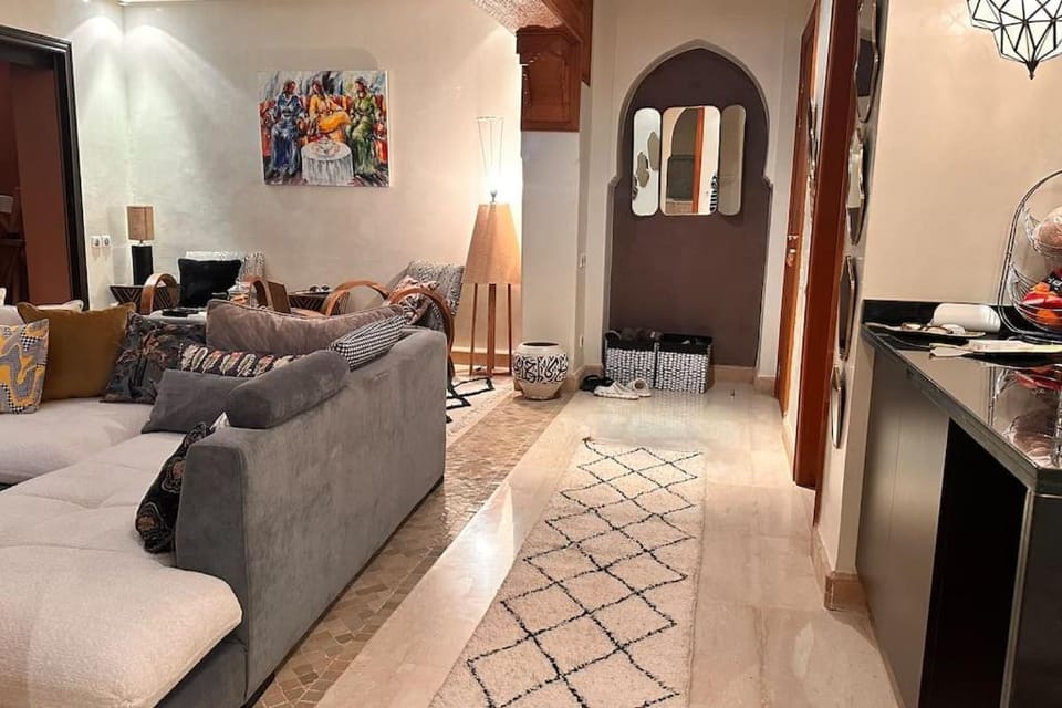 Marrakech flat with swimming pool & sunny garden Apartment in Marrakesh