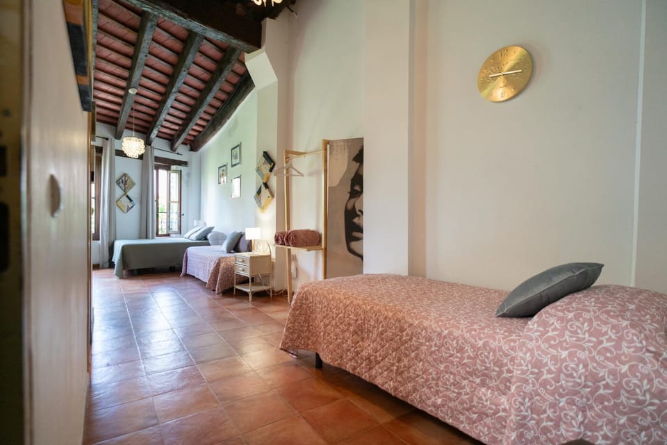 Bed, Photo of the whole room