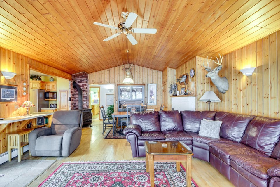Scenic Cabin w/ Private Beach in Crosslake! Cabin in Crosslake