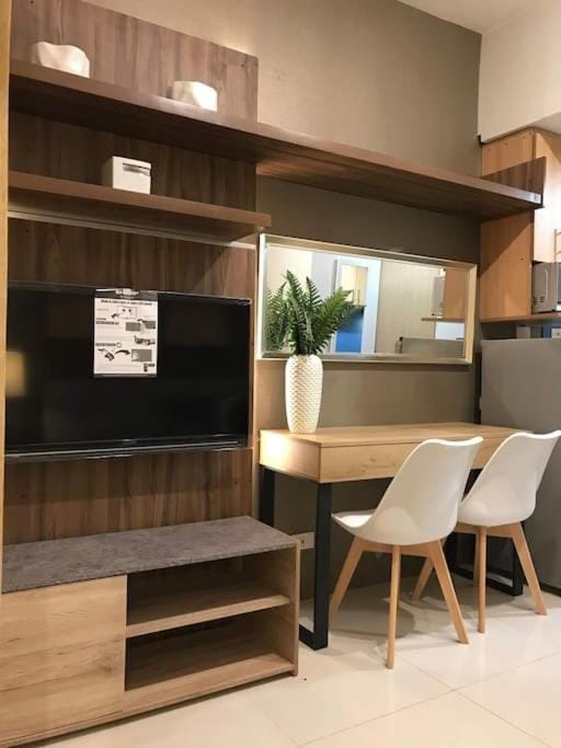 Dandelion 1 Bedroom with balcony Apartment in Quezon City