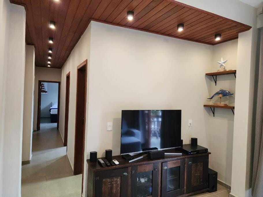 Communal lounge/ TV room, TV and multimedia