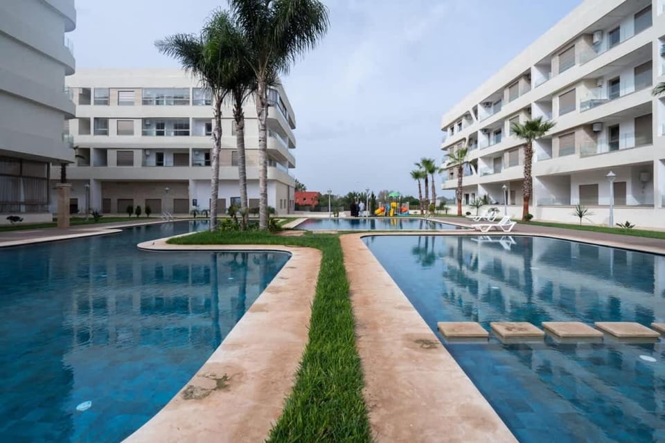 Appartement avec Piscine Proche Plage Apartment in Casablanca-Settat