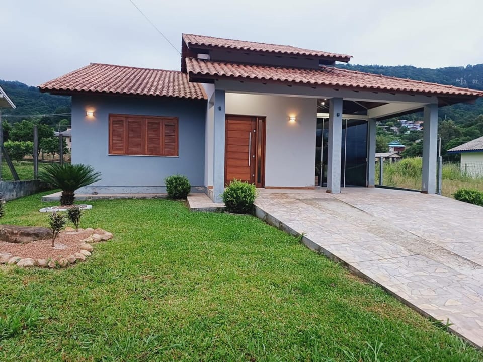Property building, Natural landscape, Garden, Garden view