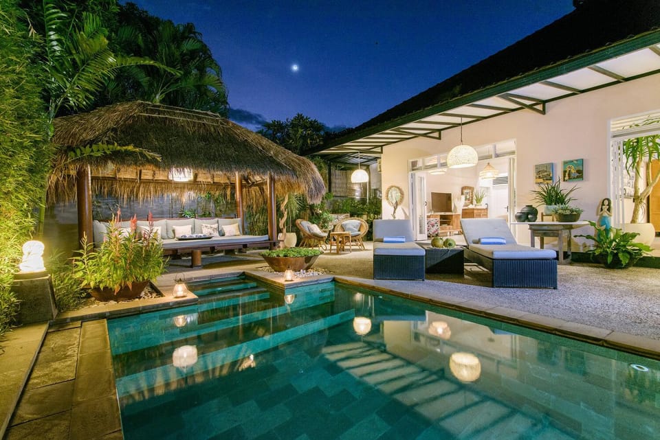 Night, Garden, Swimming pool, sunbed