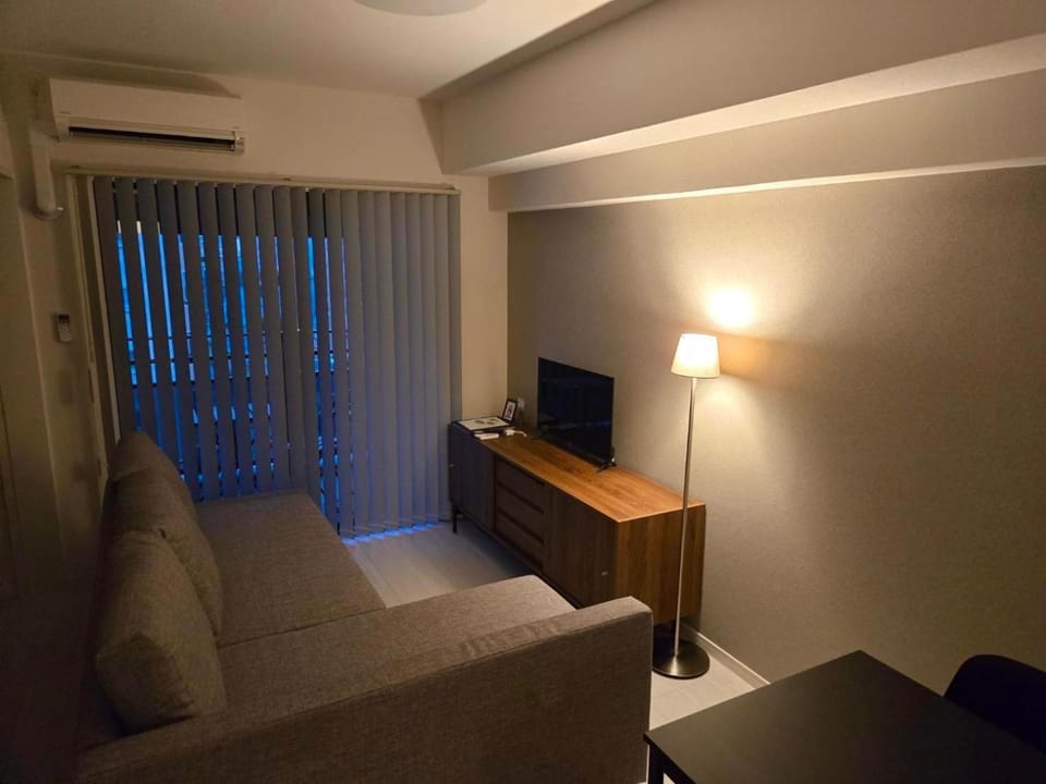 TV and multimedia, Living room, Bedroom