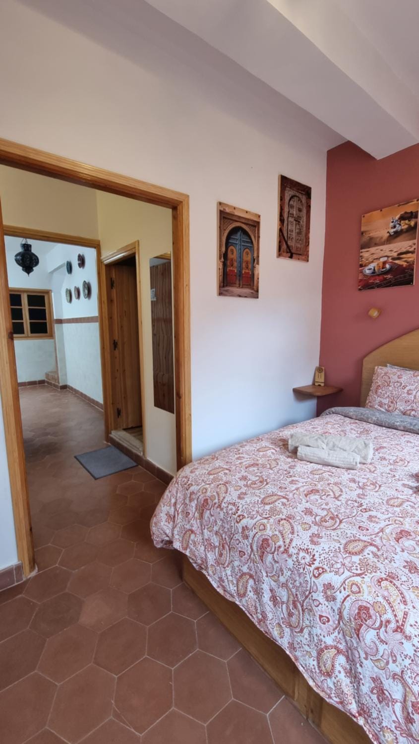 Vibrant 5-Bedroom Riad with Sun Terrace in the Heart of Kasbah - Rent Entire Riad House in Tangier