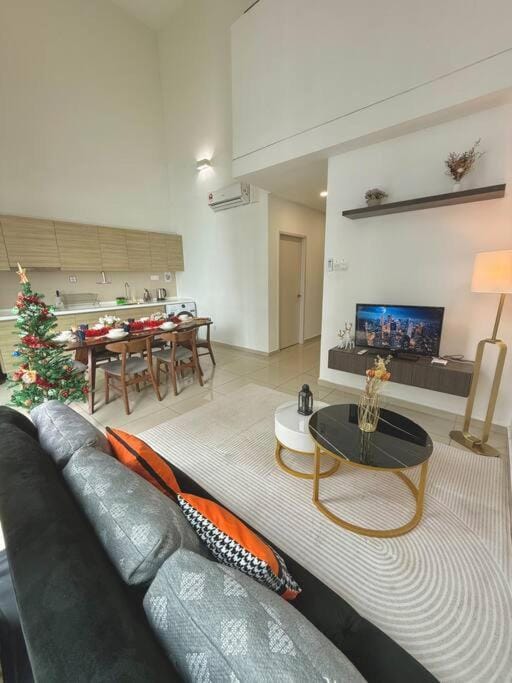 I-City 8Pax 2Rooms Duplex Parking Wi-Fi Apartment in Selangor, Malaysia