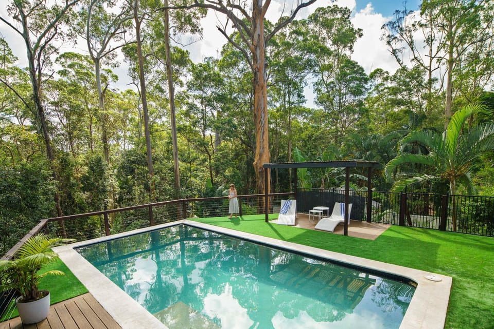 Natural landscape, Garden, Garden view, Pool view, Swimming pool, sunbed