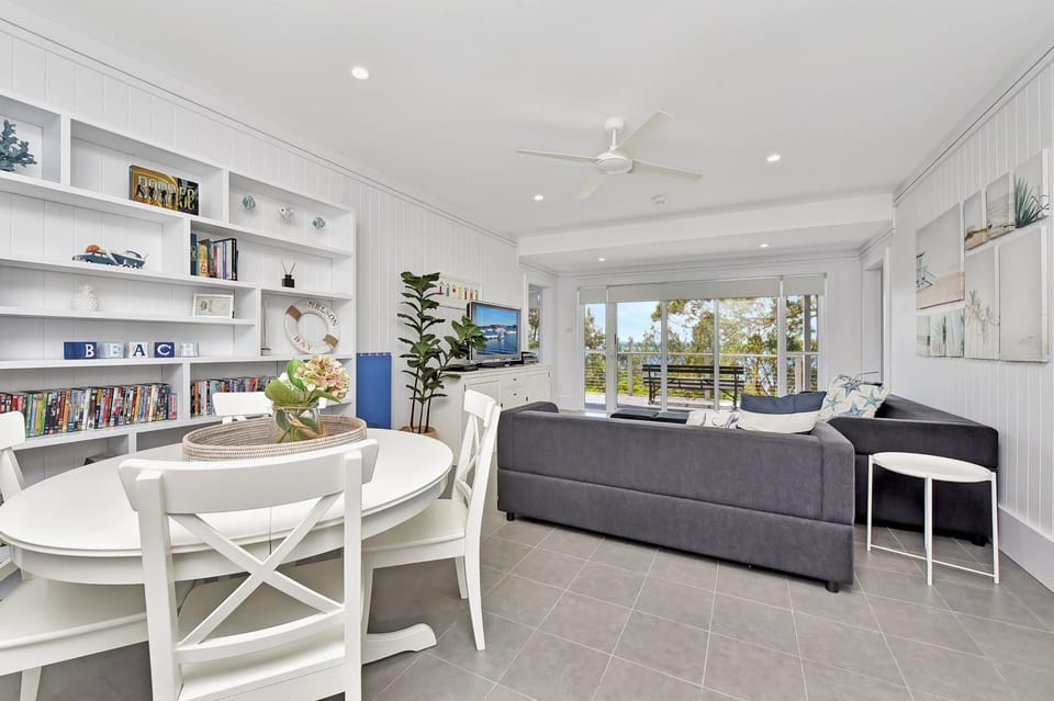 Salt and Serenity House in Nelson Bay