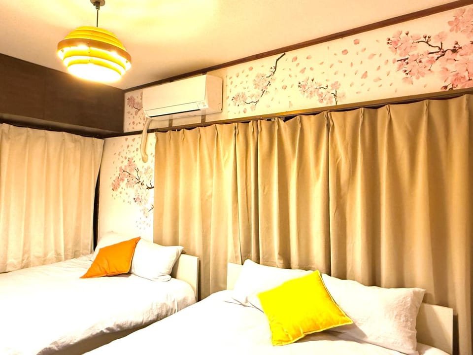 大久保駅4分新大久保駅8分テラス付き5 Apartment in Shinjuku