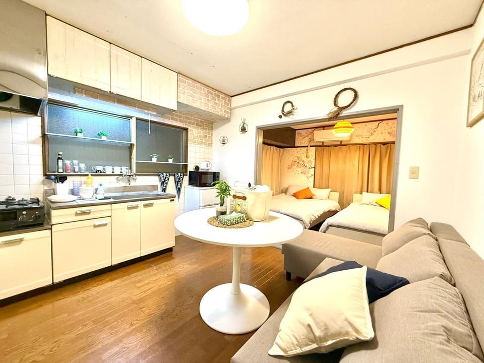 大久保駅4分新大久保駅8分テラス付き5 Apartment in Shinjuku