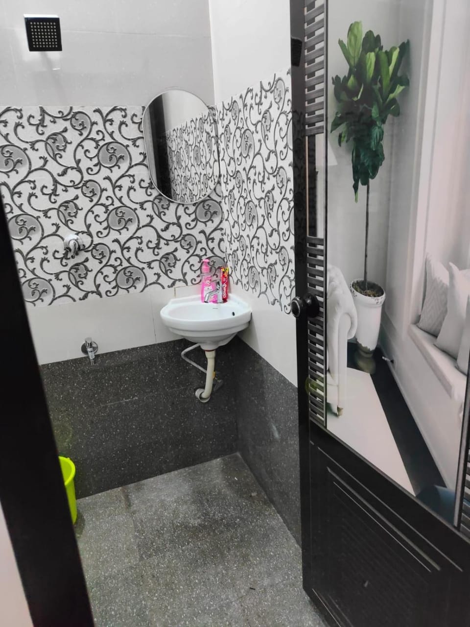 Toilet, Bathroom
