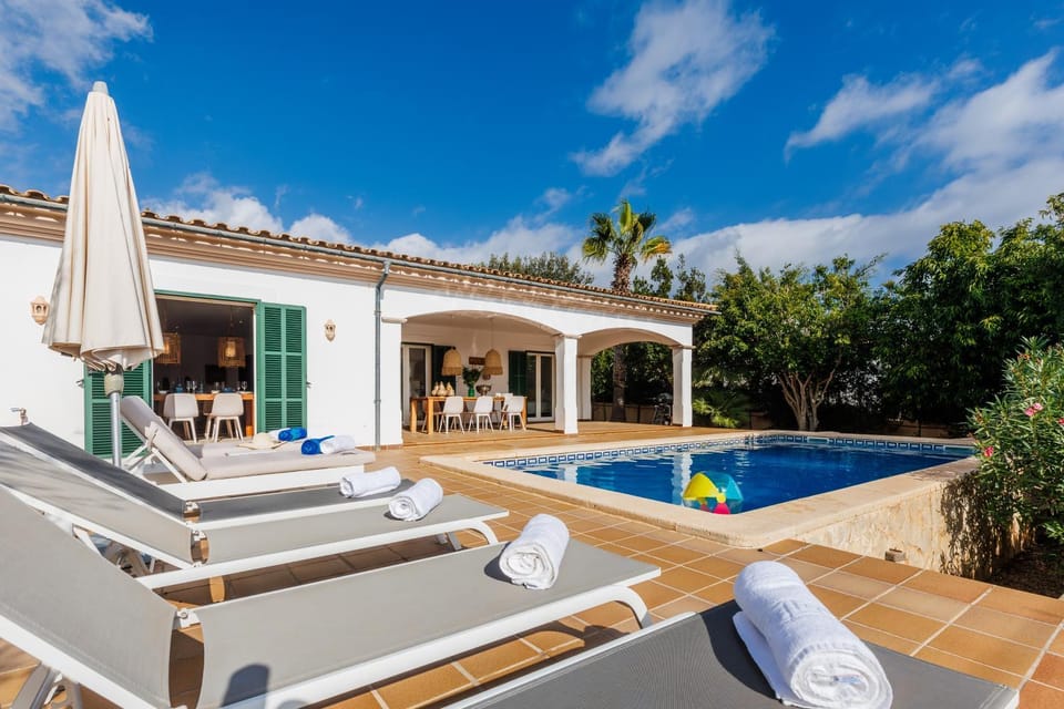 Swimming pool, Swimming pool, sunbed