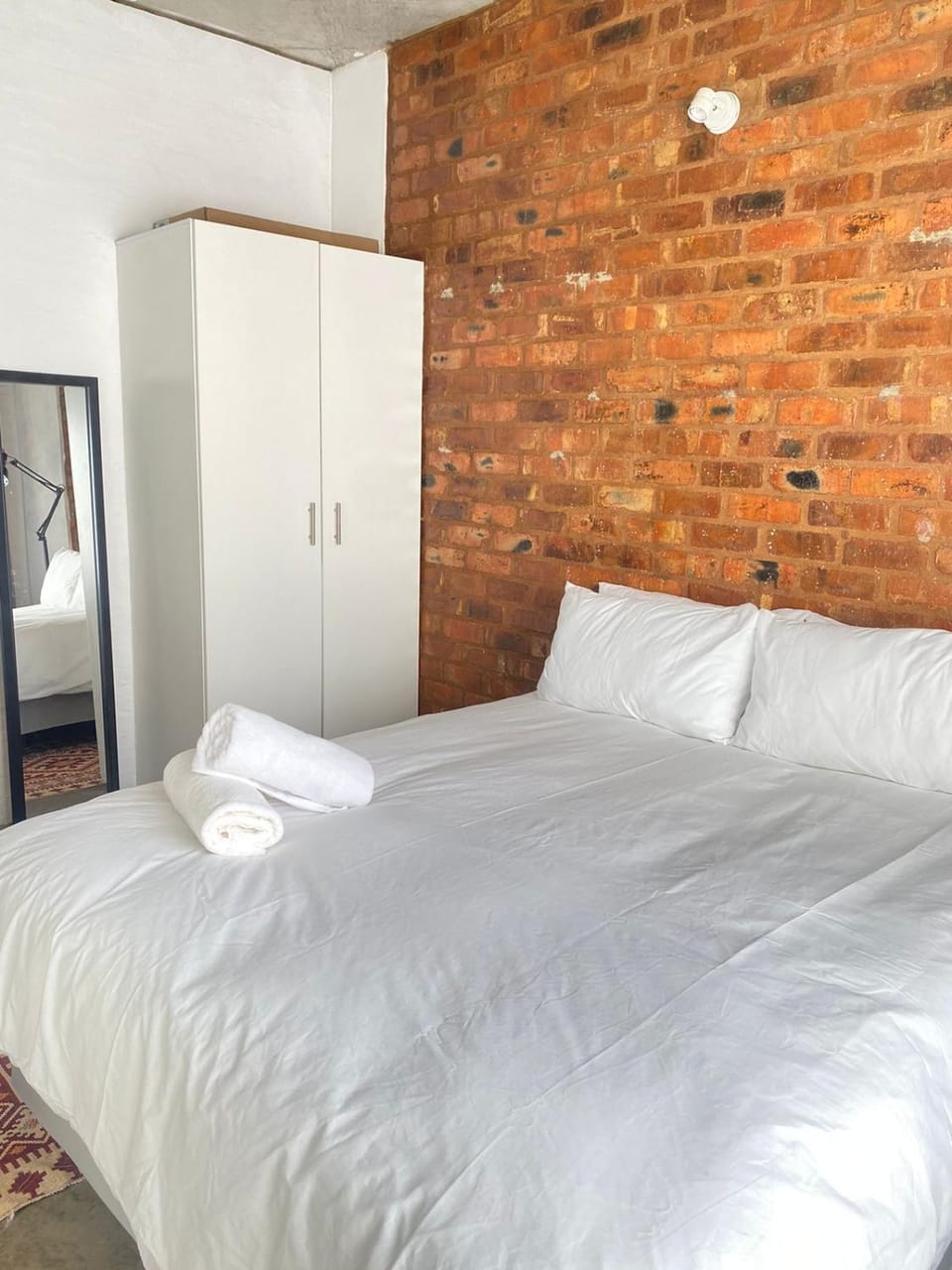 Bed, wardrobe