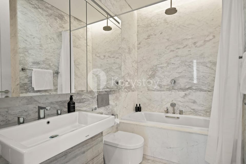 Bathroom, Bath
