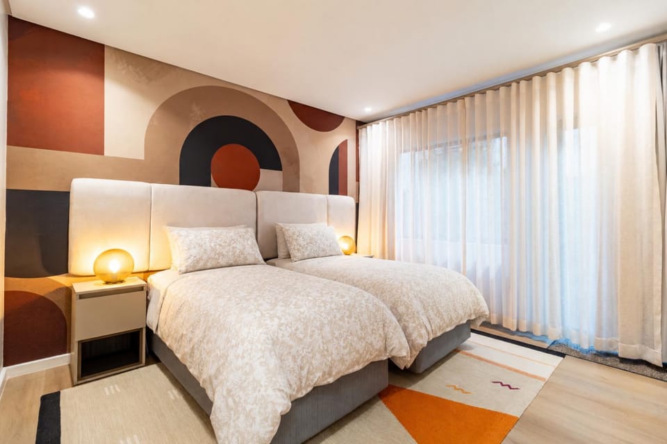 Bed, Kitchen or kitchenette, Seating area, Bedroom, wardrobe
