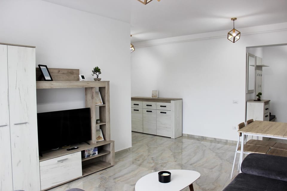 TV and multimedia, Kitchen or kitchenette, Living room, Seating area, Dining area, minibar
